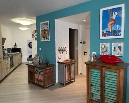 T2! 3 Ou 4 Personnes Centre Ville Neuf Avec Garage Sanary-sur-Mer Esterno foto